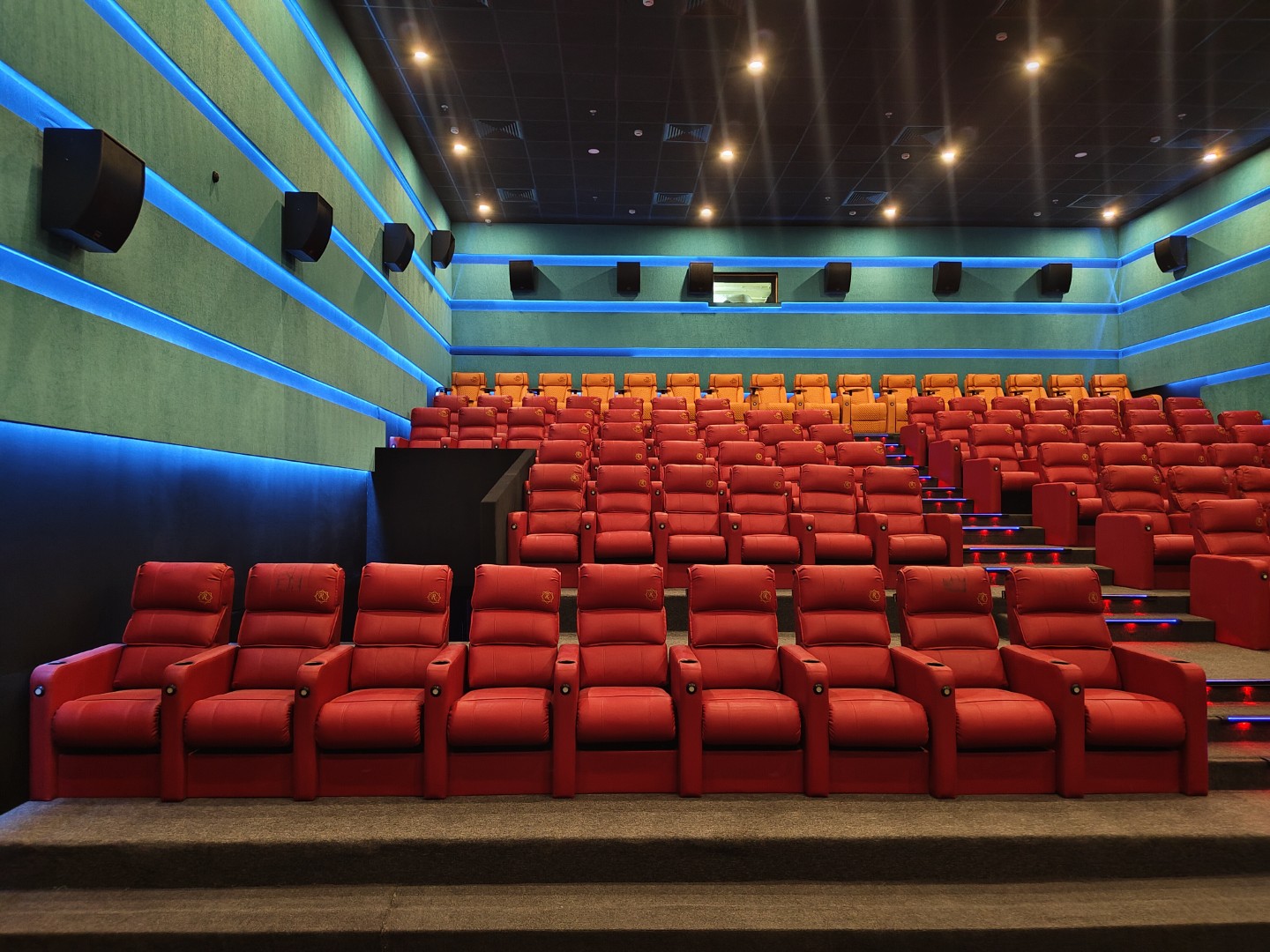 filter: 0; fileterIntensity: 0.0; filterMask: 0; brp_mask:0;
brp_del_th:null;
brp_del_sen:null;
delta:null;
module: photo;hw-remosaic: false;touch: (-1.0, -1.0);sceneMode: 2097152;cct_value: 0;AI_Scene: (-1, -1);aec_lux: 0.0;aec_lux_index: 0;albedo: ;confidence: ;motionLevel: -1;weatherinfo: null;temperature: 41;